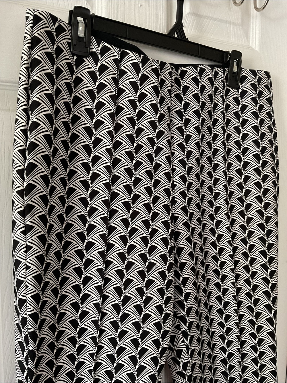 Maeve by Anthropologie The Margot Black White Geometric Wide Leg Pants L - Picture 3 of 12